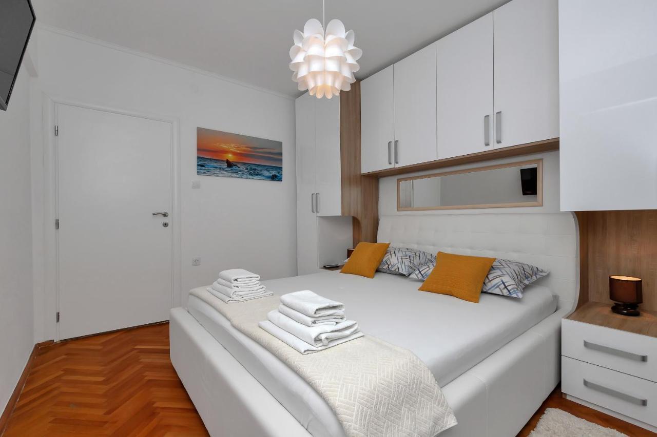 Apartment Sabina Makarska Buitenkant foto