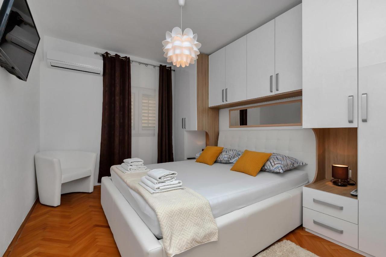 Apartment Sabina Makarska Buitenkant foto
