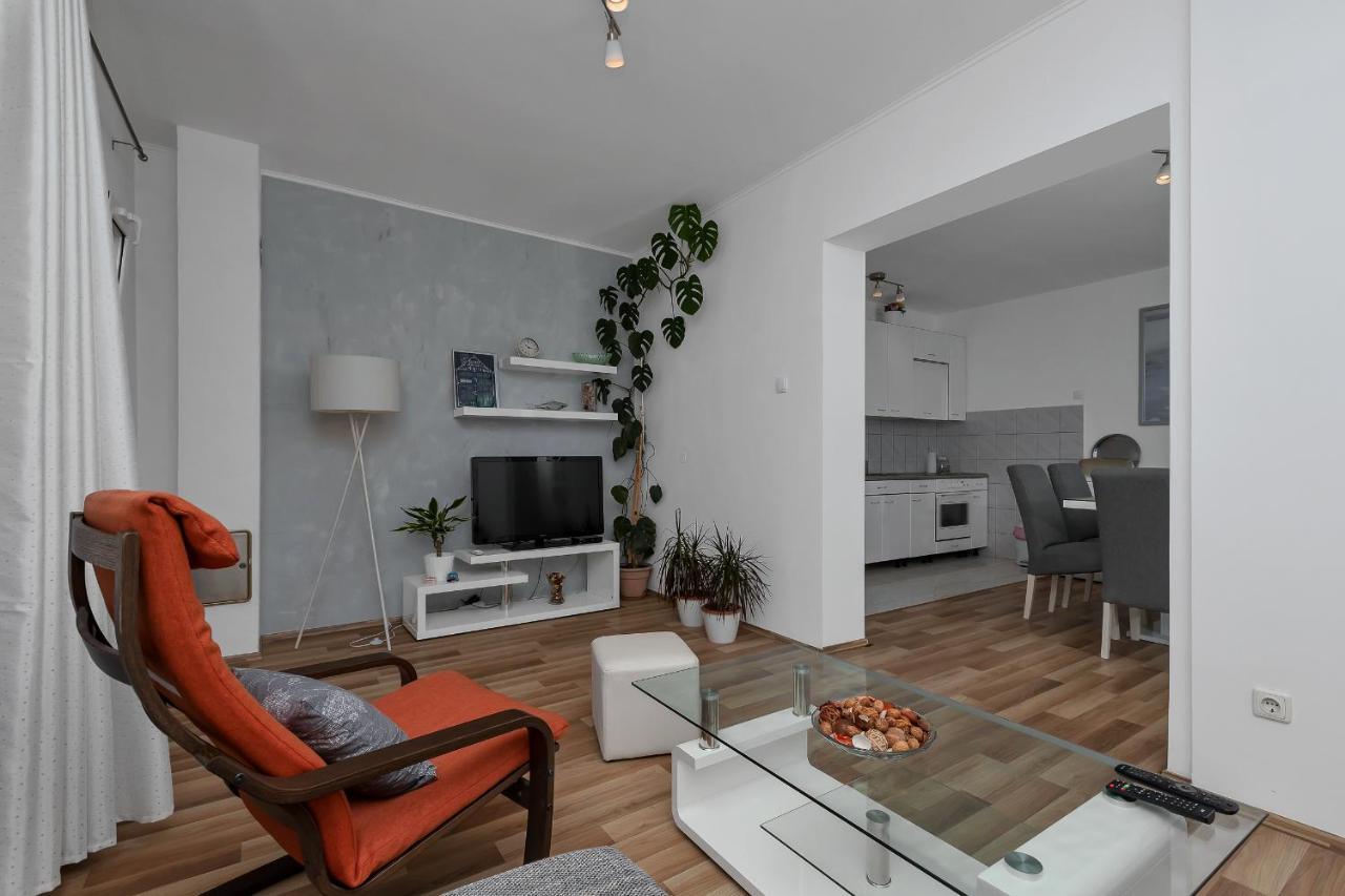 Apartment Sabina Makarska Buitenkant foto